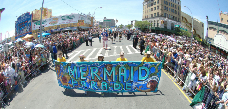 mermaid-parade